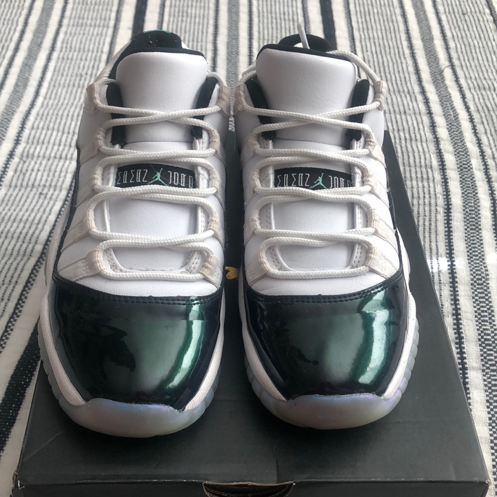Air Jordan 11 Retro low BG